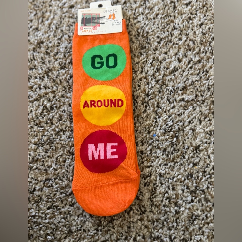 NWT Blue Q Orange and Green Go Around Me Socks